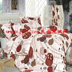 蘋果樂園天鵝絨四件套