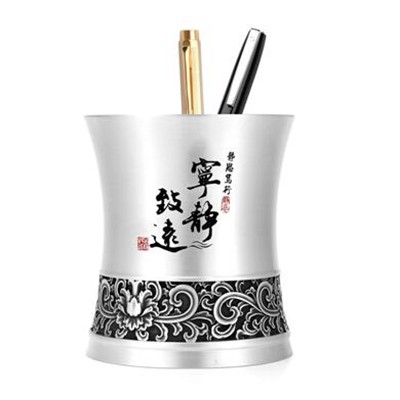 寧靜致遠筆筒
